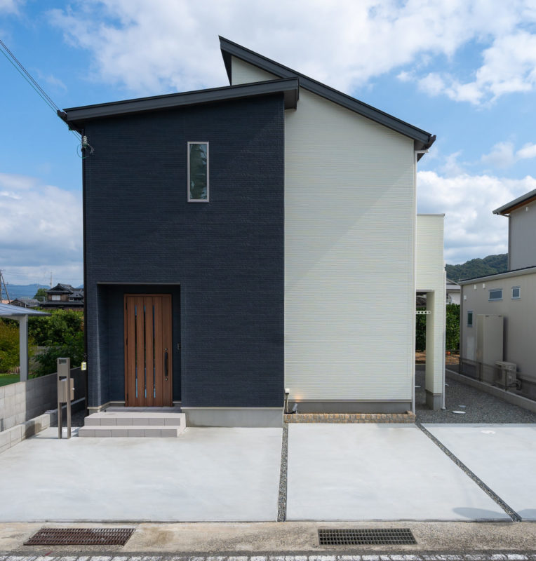 【粋｜有田川町】外壁のツートンがかっこいい片流れのお家
